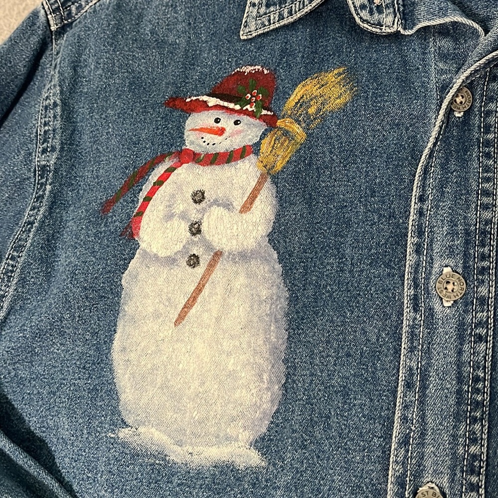 Y2K Denim Button Top Shirt Womens Medium Painted Snowman Boho Country Winter - Picture 2 of 10